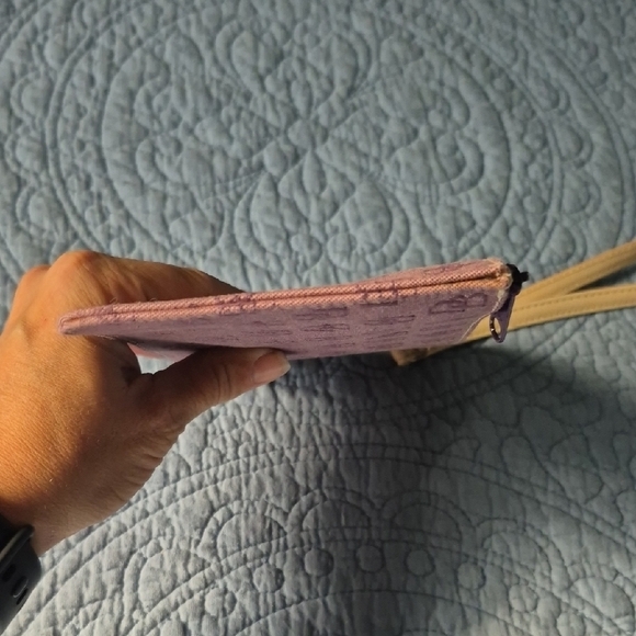 DOONEY & BOURKE Wristlet with Monogram Pattern - Picture 4 of 8